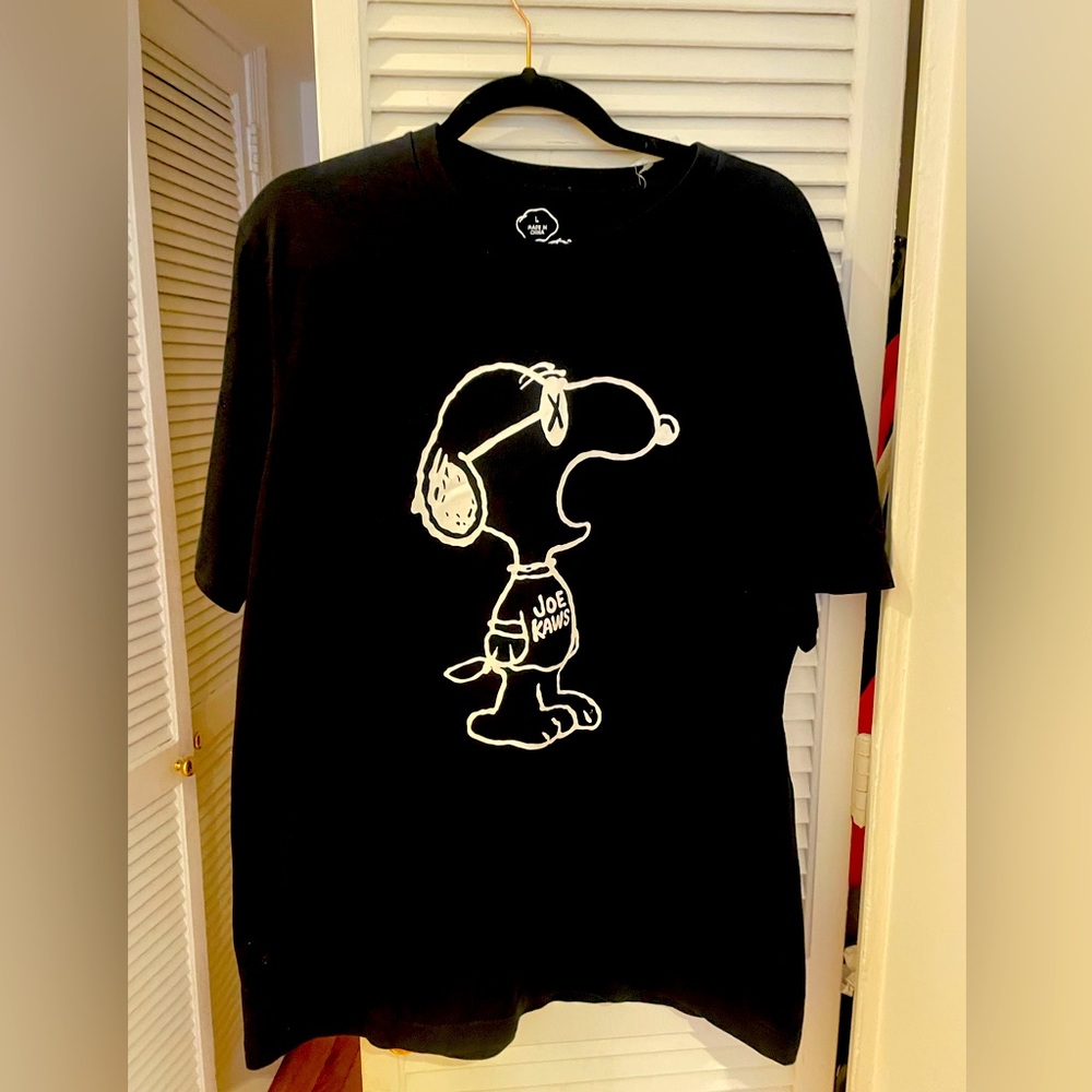 KAWS x Uniqlo x Peanuts Joe Kaws Yawn Outline Tee | *NWT | L